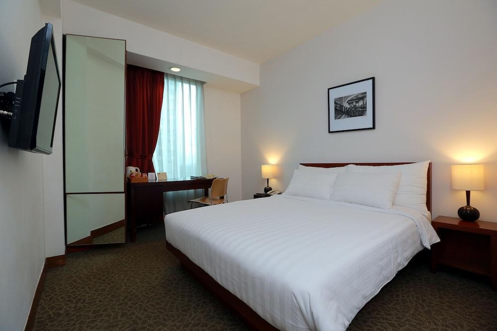 Park Hotel Cawang Yakarta Exterior foto