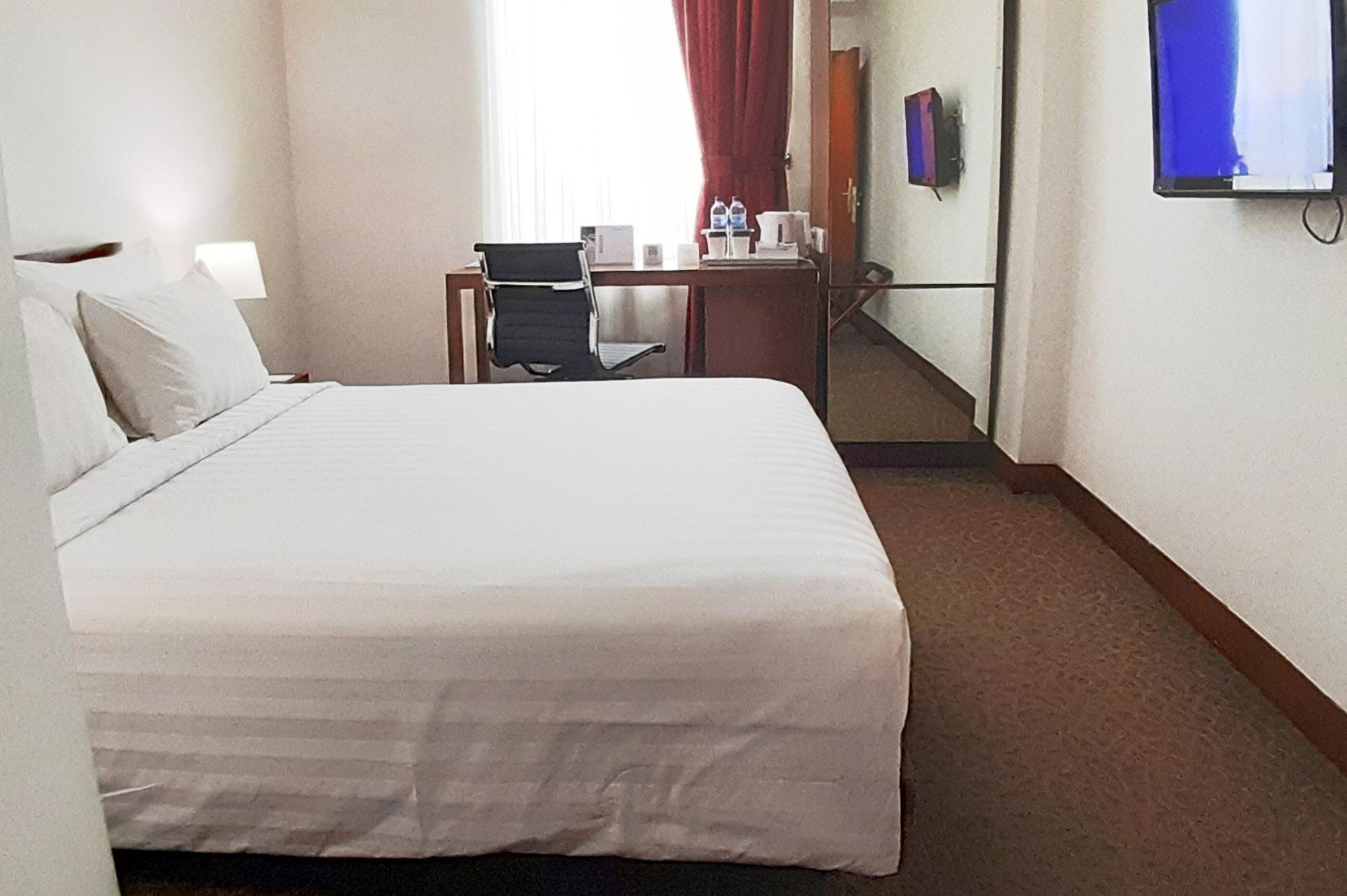 Park Hotel Cawang Yakarta Exterior foto